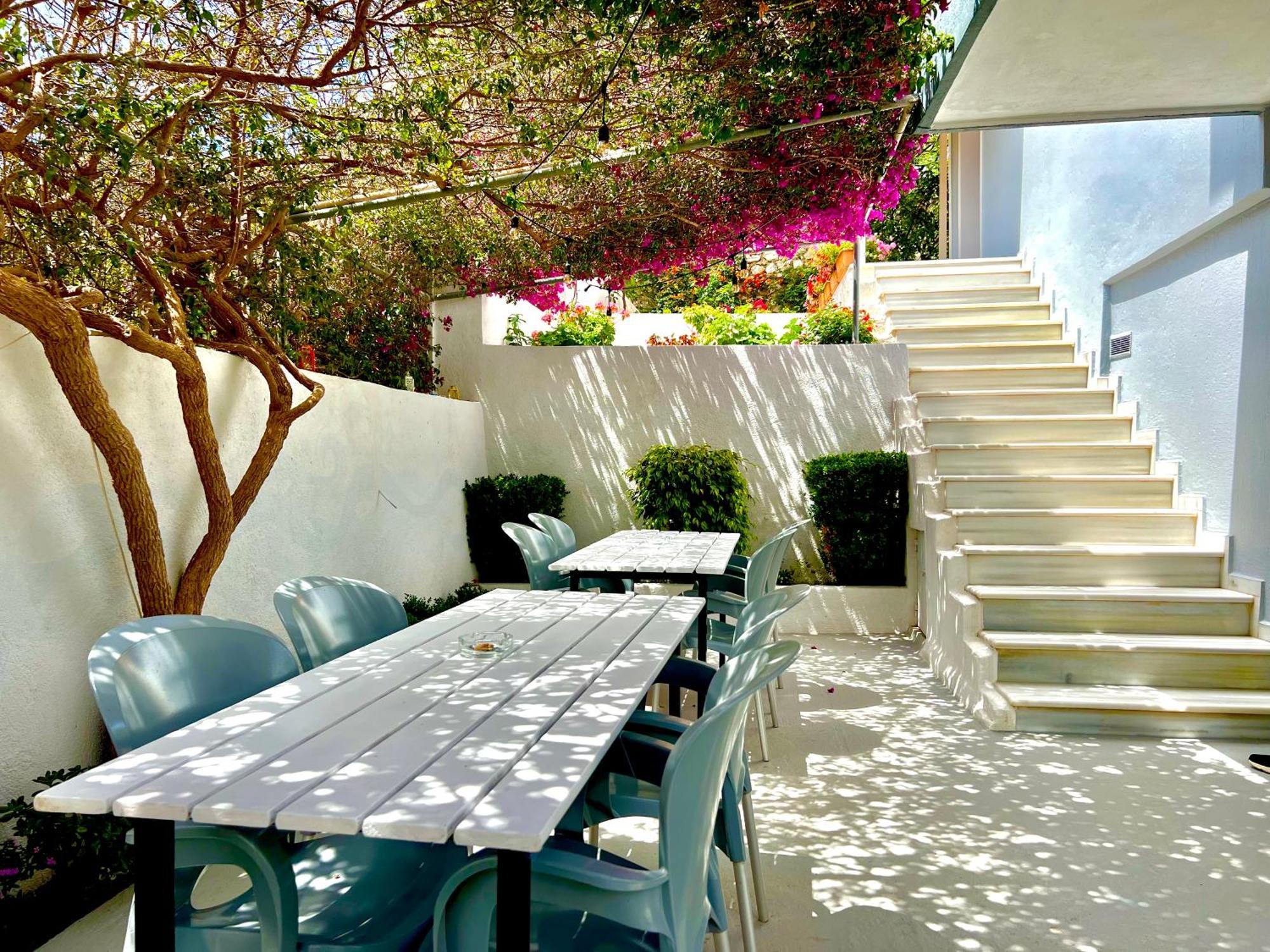 Tomi Apart-hotel Sarandë